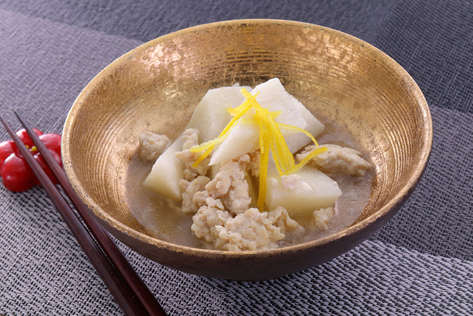 鶏挽き肉と<br>長芋の煮物 サムネイル画像